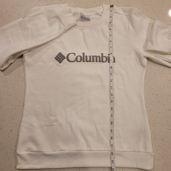 Columbia Women’s White Sweater Size S - Picture 3 of 5